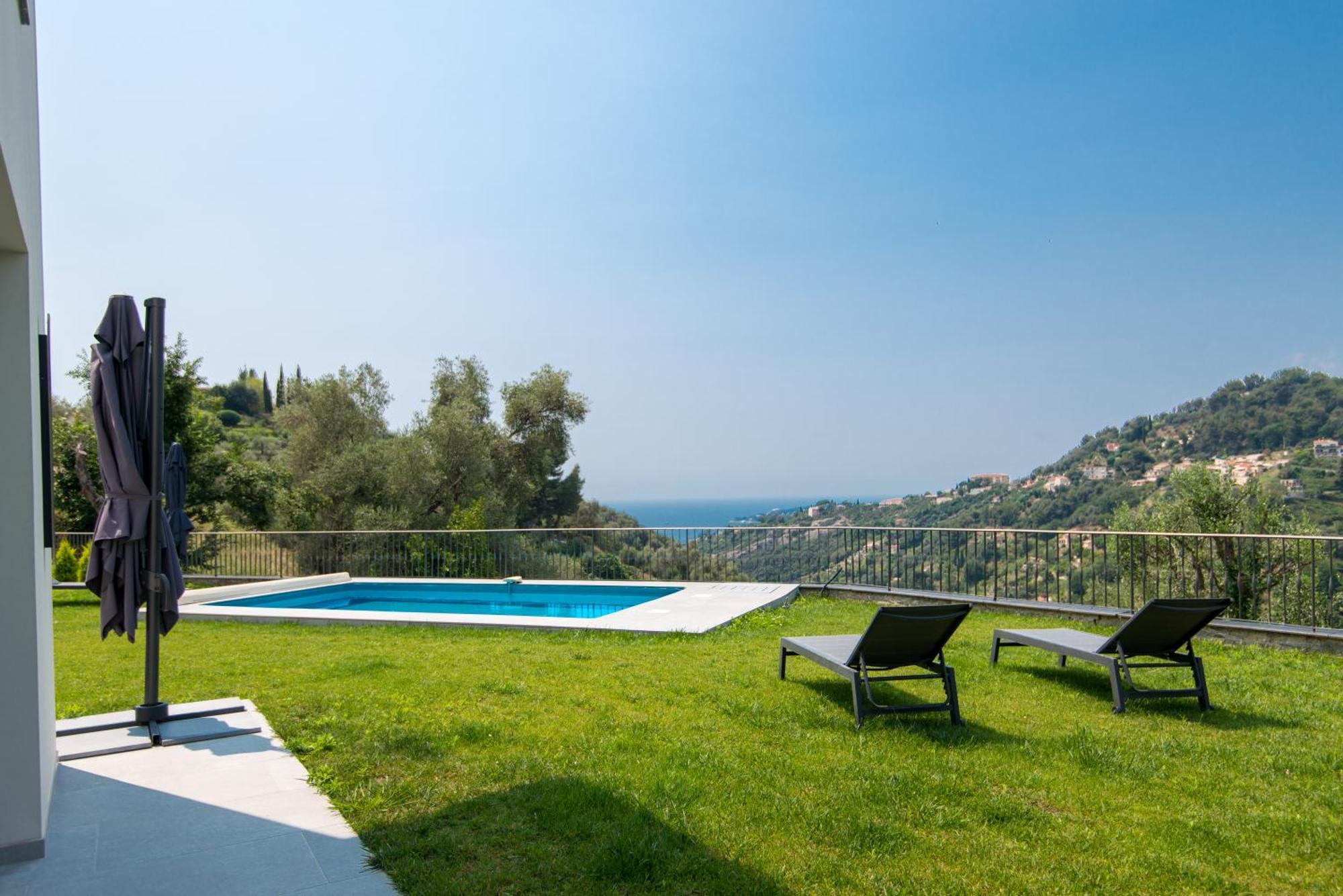 Jolie maison au calme Menton Extérieur photo